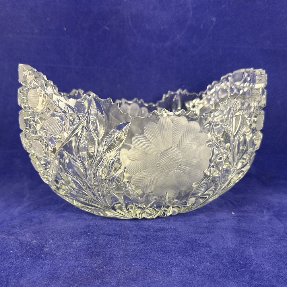 Vintage Clear Crystal Floral Bowl Scalloped Rim Frosted Daisy Free Shipping